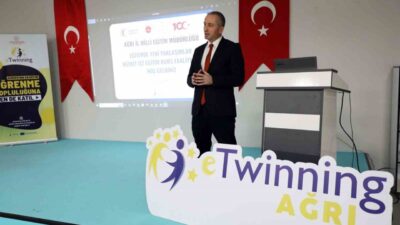 Ağrı'da düzenlenen "Eğitimde Yeni Yaklaşımlar" hizmet içi eğitim kursu, 4