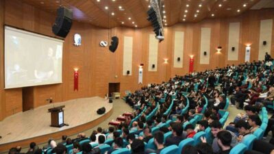 Kırşehir'de Ahilik kültürünü konu alan kısa film yarışmasının ödül töreninde,