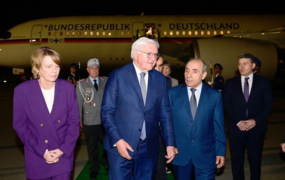 Almanya Cumhurbaşkanı Frank-Walter Steinmeier, Ermenistan ziyaretinin ardından Azerbaycan'a geldi. Steinmeier,
