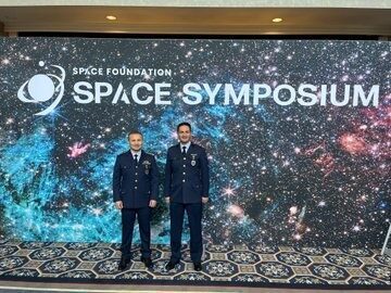 Türkiye'nin ilk astronotu Alper Gezeravcı ve Emrah Çınar, ABD'de düzenlenen