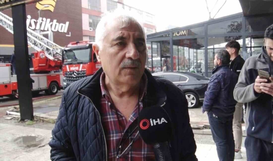 Ankara'da Mobilyacılar Sitesi'nde tadilatta olan 2 katlı dükkanı yangın sardı.