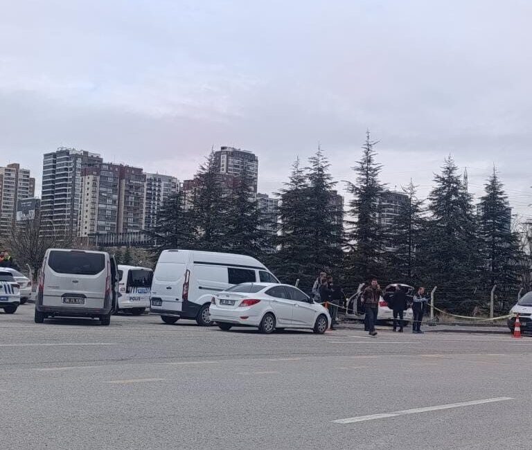 Ankara'nın Çankaya ilçesinde husumetli olduğu iddia edilen kişinin silahlı saldırısına