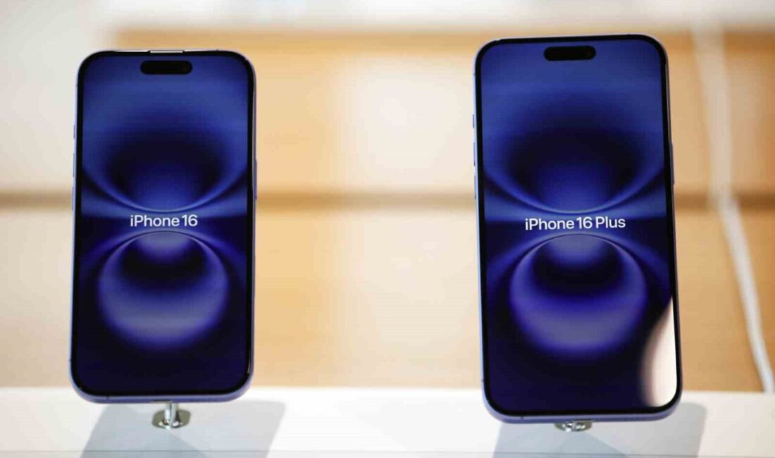 Apple, Hindistan'dan ABD'ye yaklaşık 1,5 milyon iPhone getirerek, Trump'ın yeni