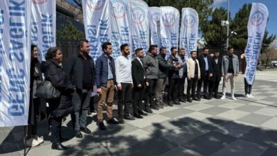 Hazine ve Maliye Bakanlığı önünde atama bekleyen sağlıkçılar, sağlık personeli