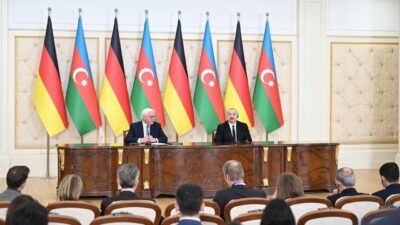 Azerbaycan Cumhurbaşkanı İlham Aliyev ve Almanya Cumhurbaşkanı Frank-Walter Steinmeier arasında