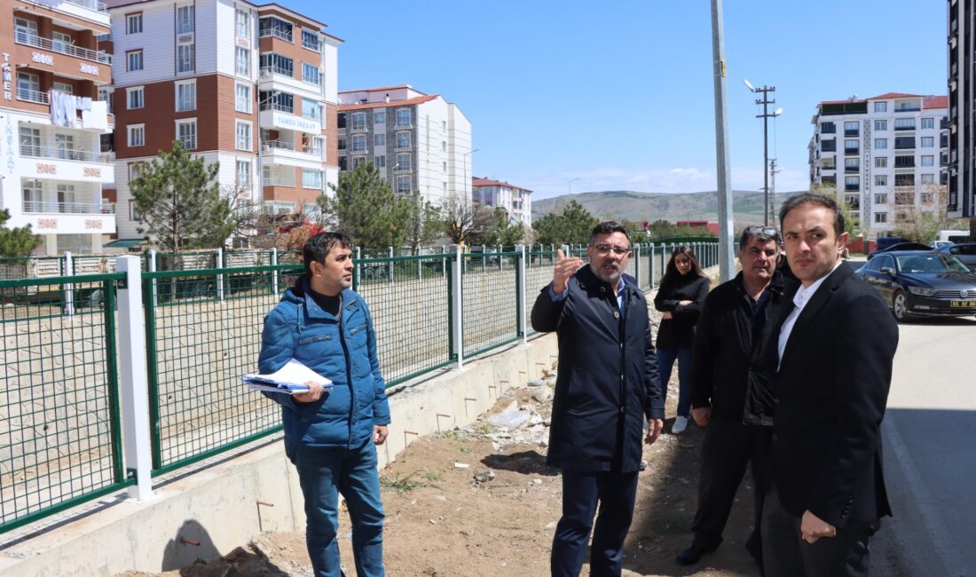 Yerköy’de beş mahallenin birleştiği noktada yer alan taşkın su kanalı