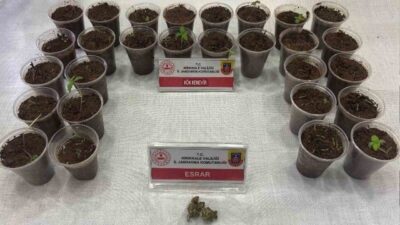 Kırıkkale'de yapılan yol kontrolünde şüpheli araçta bulunan B.A.'nın üzerinde esrar,