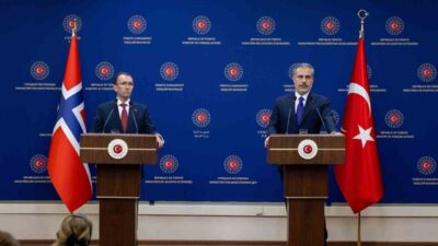 Norveç Dışişleri Bakanı Espen Barth Eide ile Türkiye Dışişleri Bakanı