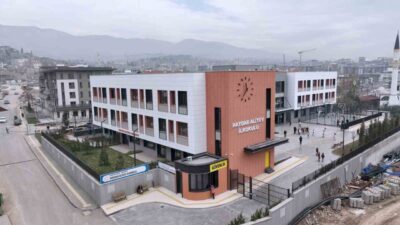 Çevre Bakanı Murat Kurum, Kahramanmaraş’ta Azerbaycan iş birliğiyle yapılan Haydar