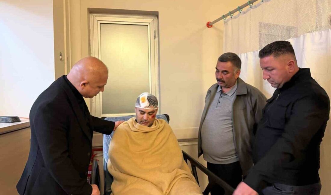 Başkan Önal’dan trafik kazası geçiren personele “geçmiş olsun” ziyareti Belediye Başkanı Ahmet Önal,