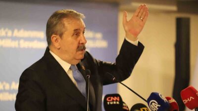 BBP Genel Başkanı Mustafa Destici, genişletilmiş divan toplantısında depreme önceden