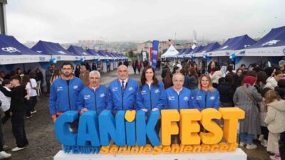Samsun'un Canik Belediyesi tarafından düzenlenen CANİKFEST, Milli Teknoloji Hamlesi'ne destek