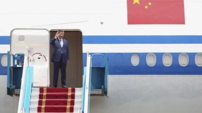 Çin Devlet Başkanı Xi Jinping'in Güneydoğu Asya turu kapsamında Vietnam'ı