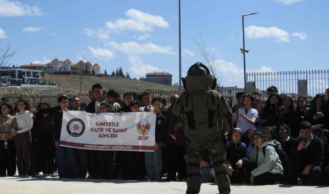 Çocuklar, polislerle bir araya geldi Kırşehir’de gerçekleşen Emniyet Kültür