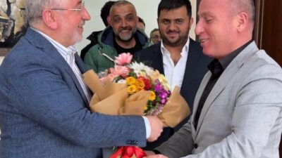 Çorum Belediye Başkanı Halil İbrahim Aşgın, pazarda kalitesiz ürün satan