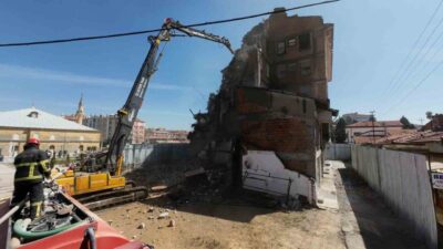 Çorum Belediye Başkanı Dr. Halil İbrahim Aşgın, Tarihi Şehir Meydanı'ndaki