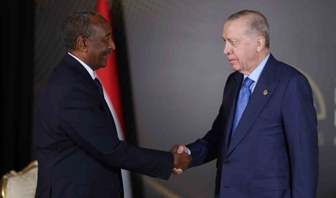 Cumhurbaşkanı Recep Tayyip Erdoğan, Sudan Egemenlik Konseyi Başkanı Abdulfettah el-Burhan'la
