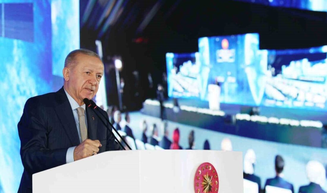 Cumhurbaşkanı Erdoğan, TÜRKSAT 6A uydusunun hizmete alınması töreninde Türkiye'nin uzayda