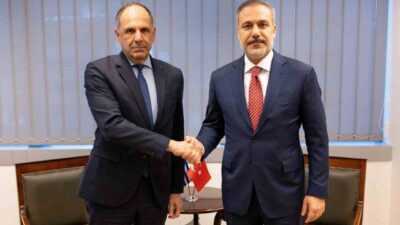 Hakan Fidan, NATO Dışişleri Bakanları Toplantısı'nda Yunanistan Dışişleri Bakanı Yorgo