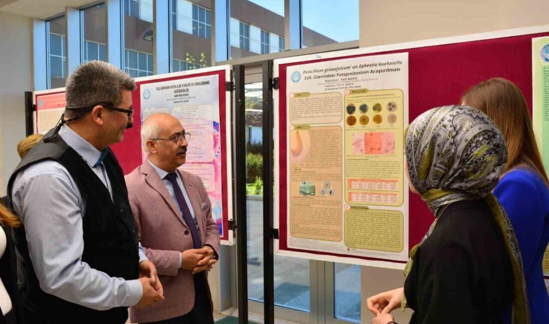 Balıkesir Üniversitesi Biyoloji Bölümü tarafından düzenlenen etkinlikte Rektör Yardımcısı Prof.