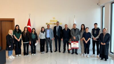 Çiçekdağı İlçe Milli Eğitim Müdürlüğü tarafından yürütülen “Sınıfımın Dizeleri” projesi