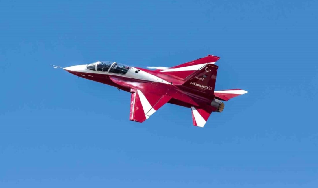 TUSAŞ, HÜRJET'in 1.2 Mach hıza ulaşarak süpersonik jet eğitiminde öncü