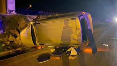 Haymana'da meydana gelen trafik kazasında 2 eşek yola çıkınca 4