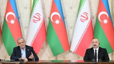İran Cumhurbaşkanı Mesud Pezeşkiyan, Azerbaycan Cumhurbaşkanı İlham Aliyev ile bir