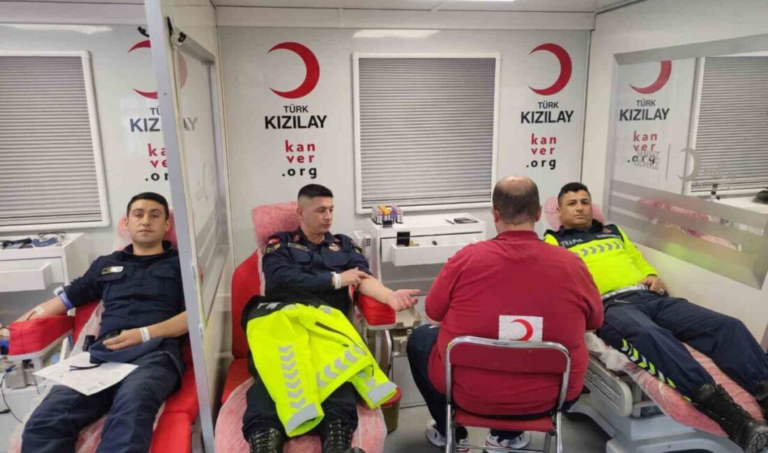 Yozgat'ta Jandarma ekipleri, "Jandarma Var, Kan Var, Hayat Var" sloganıyla