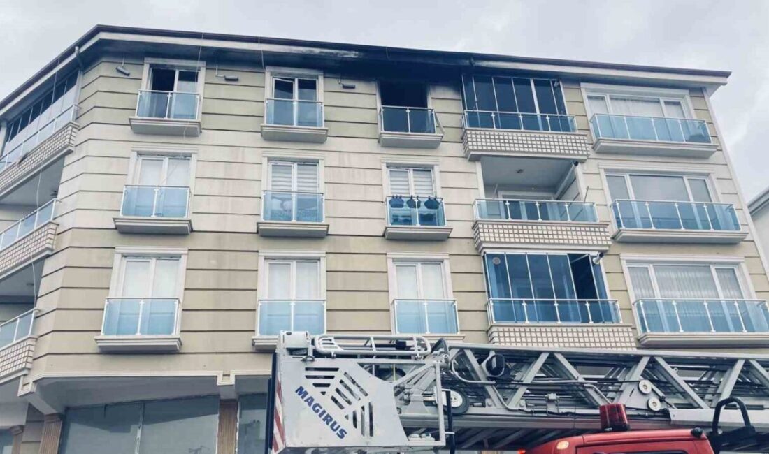 Ankara Keçiören'deki apartman yangınında 5 kişi dumandan etkilendi. İtfaiyenin müdahalesiyle