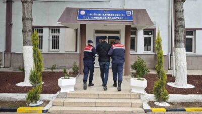 Kırıkkale'nin Yahşihan ilçesinde aranan hükümlü A.Ş., çeşitli suçlardan toplam 7