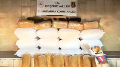 Kırşehir'de düzenlenen operasyonda Adapazarı'na gönderilmek üzere 633 kilo kaçak tütün