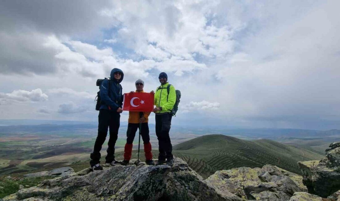 Kırşehirli 4 dağcı, Demirli Kale Tepe’ye tırmandı Kırşehir'de 4 dağcı Demirli