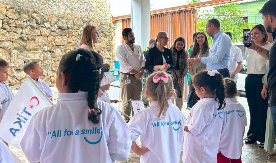 TİKA'nın Kolombiya'daki eğitim projesi, çocuklara sağlanan eğitimin yanı sıra ailelere