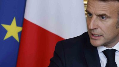 Fransa Cumhurbaşkanı Macron, Gard'daki cami saldırısını kınayarak ırkçılığa ve din
