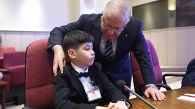 Milli Savunma Bakanı Yaşar Güler, 23 Nisan'da şehit ve gazi