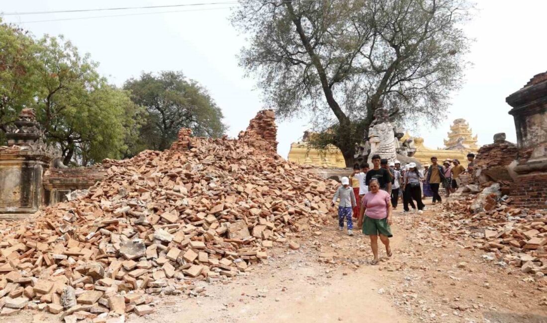 Myanmar'da 7.7 ve 6.4 büyüklüğündeki depremlerde hayatını kaybedenlerin sayısı 3,301'e