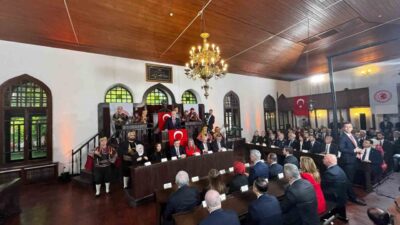 TBMM Başkanı Numan Kurtulmuş, Türkiye Cumhuriyeti'nin hedeflerinin güncellenmesi gerektiğini belirtti.