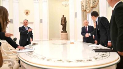 Rusya Devlet Başkanı Putin, ABD Başkanı Trump'ın Orta Doğu Özel