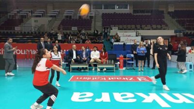 RTÜK Başkanı Ebubekir Şahin, Türkiye Voleybol Federasyonu'ndaki 23 Nisan etkinliğinde
