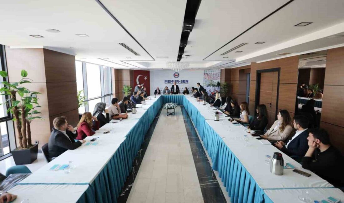 Sağlık-Sen Genel Başkanı Mahmut Faruk Doğan, 63 avukatlarıyla Türkiye'nin en