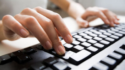 Yerköy Halk Eğitim Merkezi Müdürlüğü tarafından düzenlenecek olan Klavye Teknikleri