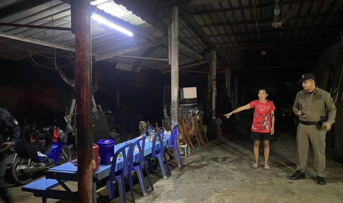 Tayland'ın Narathiwat eyaletindeki iki ayrı bombalı saldırıda 17 kişi yaralandı.