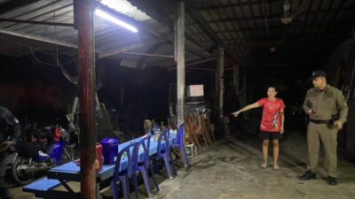 Tayland'ın Narathiwat eyaletindeki iki ayrı bombalı saldırıda 17 kişi yaralandı.
