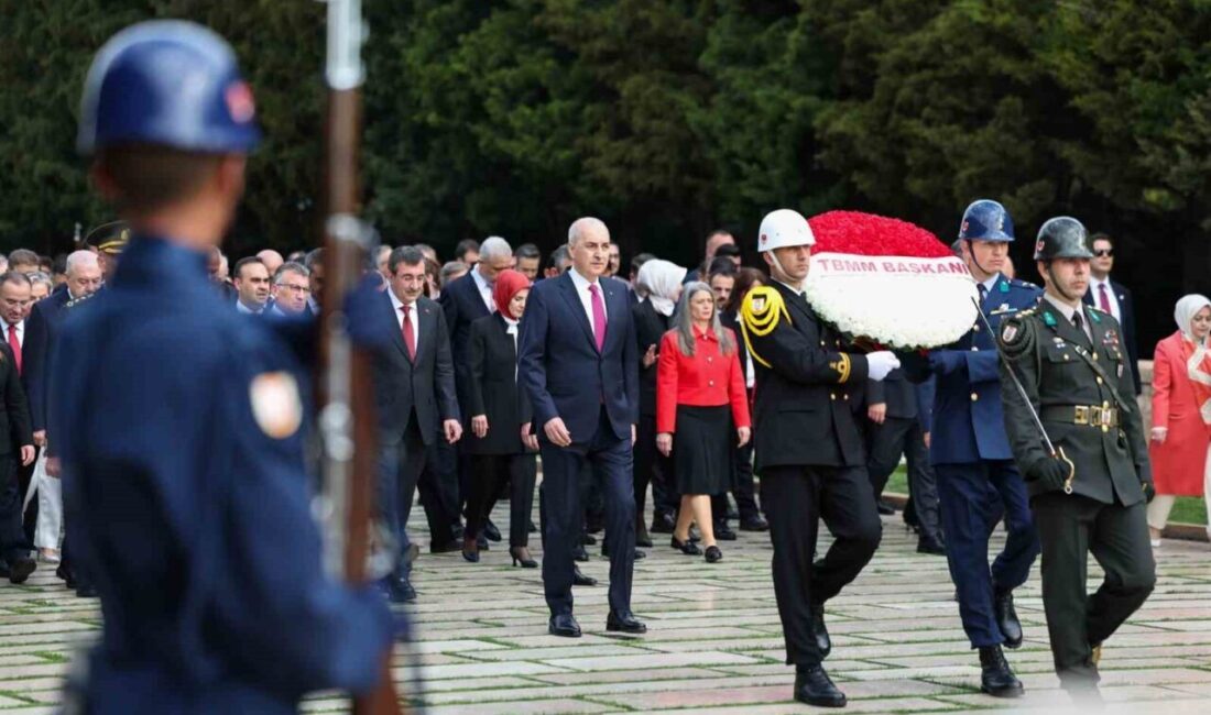 TBMM Başkanı Numan Kurtulmuş, Anıtkabir'i ziyaret ederek Mustafa Kemal Atatürk'ün