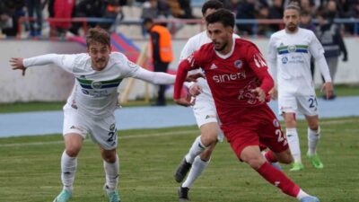 Kırıkkale FK, evinde Bursa Nilüfer Futbol Spor Kulübü'nü 2-1 yenerek