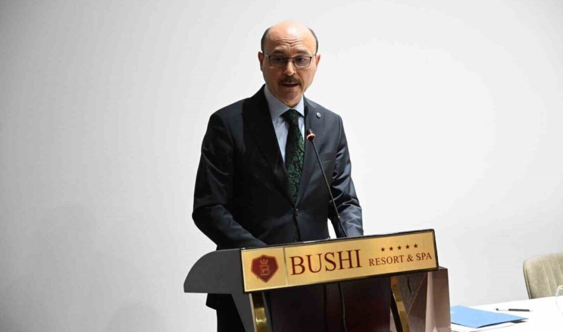 Türk Eğitim-Sen Genel Başkanı Talip Geylan, Türk kültürünün Türkçe ile