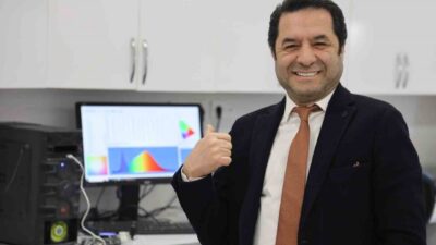 Prof. Dr. Fahrettin Yakuphanoğlu, Fırat Üniversitesi'nde yenidoğan bebeklerin sarılık hastalığını
