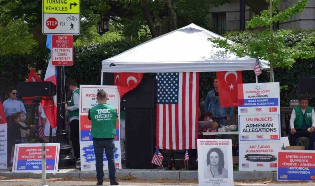 ABD'nin başkenti Washington D.C'de Türk vatandaşları, Ermeni soykırımı iddialarına karşı