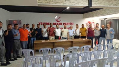 Yeniden Refah Partisi Kırşehir İl Başkanı Bülent Er ve yaklaşık